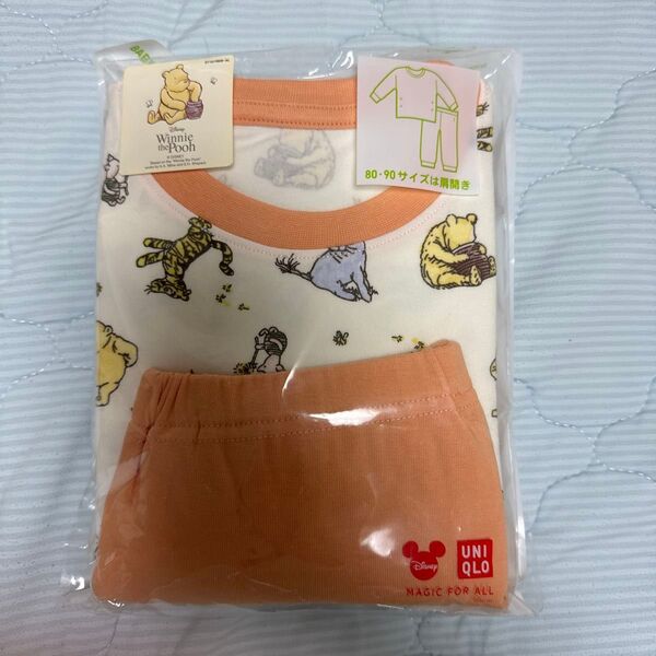 UNIQLO くまのプーさん クラシックプー パジャマ 100 新品未開封