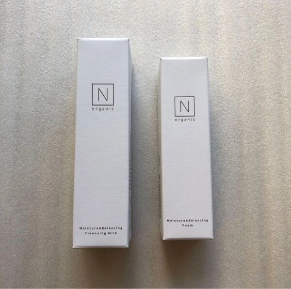 Nオーガニック クレンジングミルク モイスチュア & バランシングフォーム
