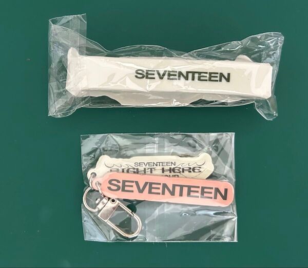 SEVENTEEN Right Here ラバーバンド キーホルダー