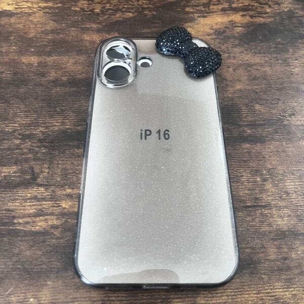 iPhone16 ケース カバー リボン キティ ブラック ビジュー ストーン ラメ 韓国 ワンホン ジャニオタ