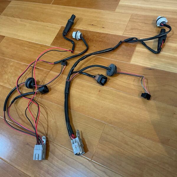 インプレッサGH GRB ハロゲンヘッドライト用 ヘッドライトハーネス 左右セット