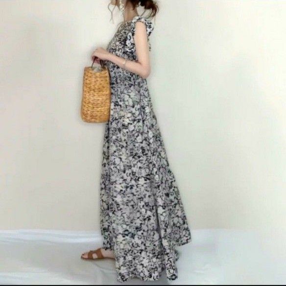 フリル ワンピース マキシ丈 ロングワンピース 花柄 小花 半袖ワンピース 人気