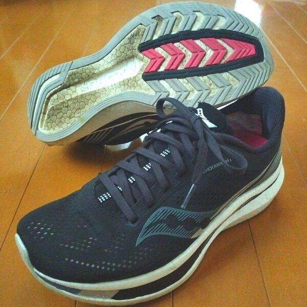 saucony endorphin pro