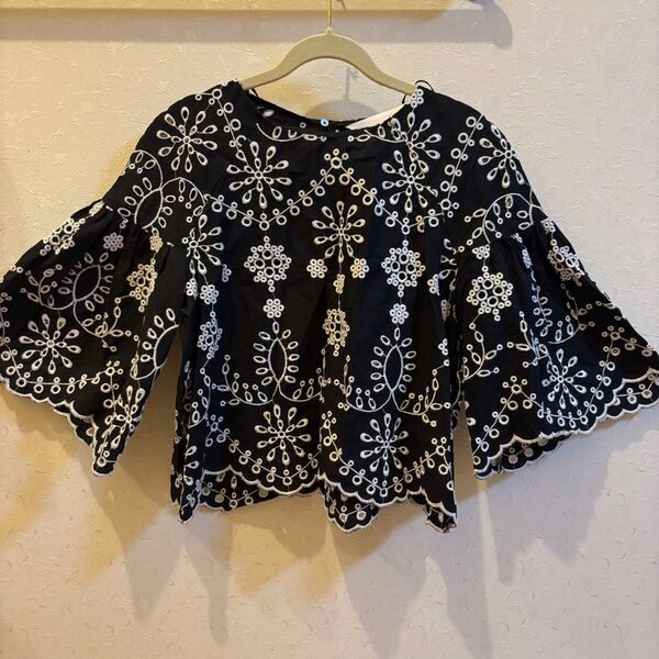 ZARA トップス