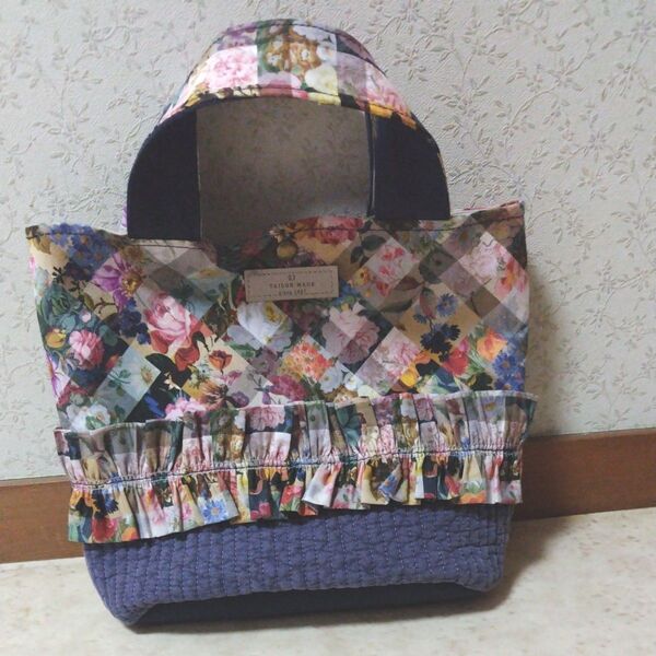 リバティアーカイブギンガムマルチカラー×ヌビのフリルがかわいいトートバッグ