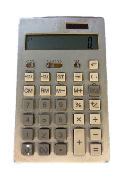 CASIO 電卓 F3210A シルバー 傷や汚れあり