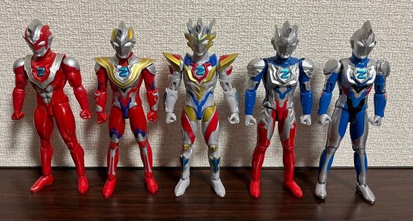 ウルトラアクションフィギュア ウルトラマンゼット オリジナル アルファエッジ ベータスマッシュ ガンマフィーチャー デルタライズ