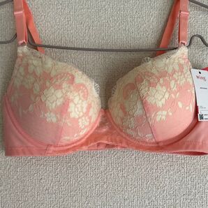 新品ワコールシンクロブラL ノンワイヤーブラ からだの動きにシンクロ¥4200