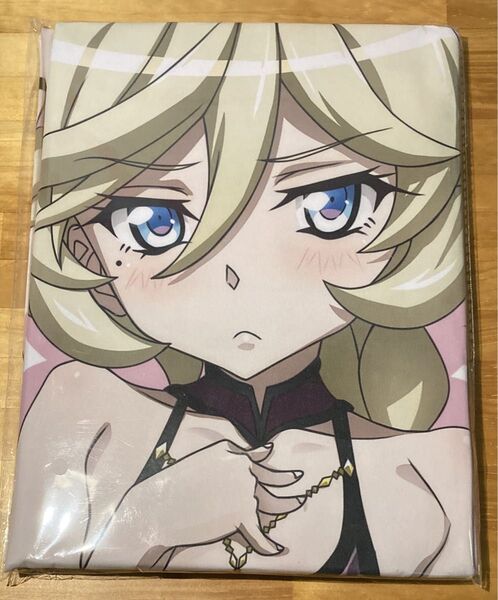 【戦姫絶唱シンフォギア】キャロル ナイトドレス 抱き枕カバー