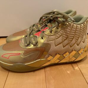 早い者勝ち!PUMA MB.01 ゴールド ラメロボール