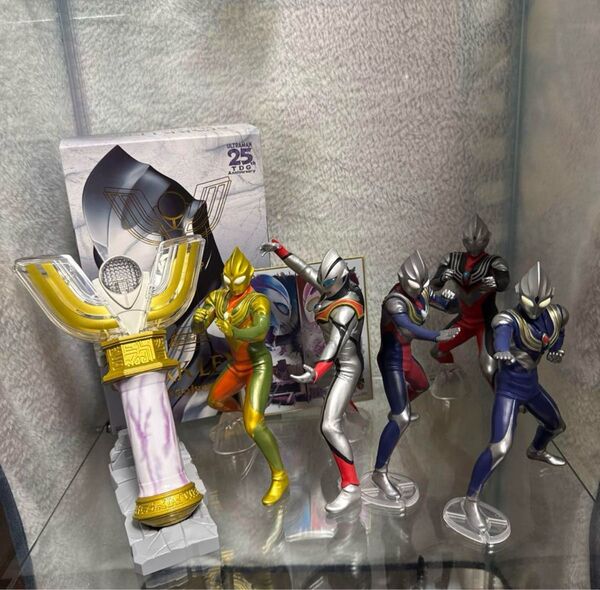 ウルトラマンティガ スパークレンス+英雄勇像セット