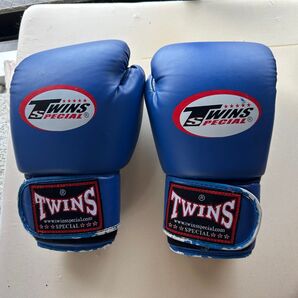 【中古・使用感あり】TWINS(ツインズ)ボクシンググローブ 14オンス PUレザー