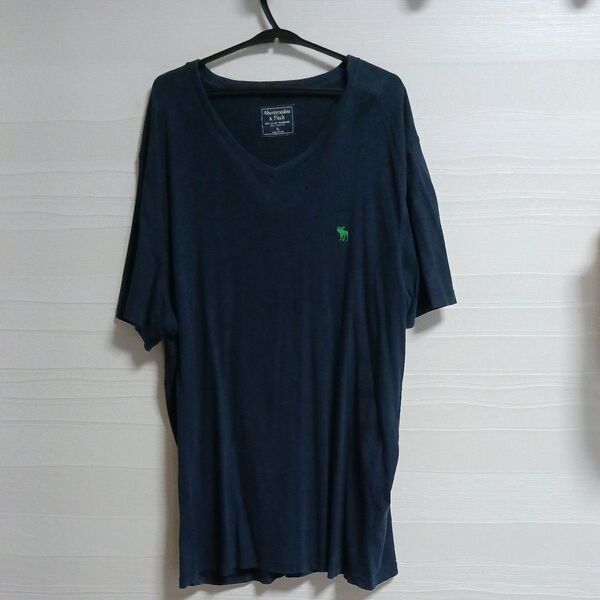 Abercrombie & Fitch VネックTシャツ ネイビー XLサイズ