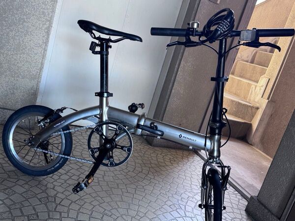 RENAULT PLATINUM LIGHT8 折りたたみ超美品自転車 プラチナシルバー