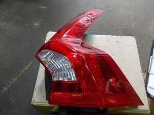  Volvo V60 FB original tail lamp right 