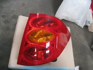  Peugeot 1007 A8NFU right tail lamp 