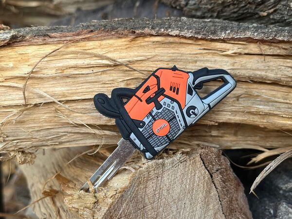 ★ STIHL スチール チェーンソー キーカバー