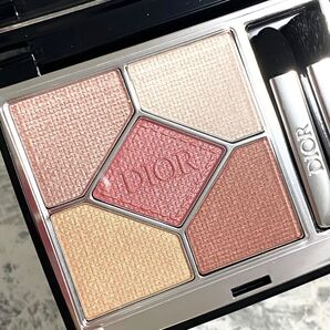 【 新品未使用 】Dior ディオールショウ サンク クルール 923ポプリン ピーチ アイシャドウ