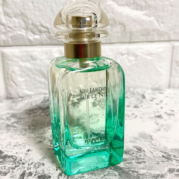 HERMES UN JARDIN SUR LE NIL エルメス ナイルの庭 オードトワレ EDT 香水 50ml