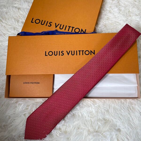 極美品 LOUIS VUITTON ルイヴィトン メンズ ネクタイ LVスタンドアウト リピート LVイニシャル ロゴライト