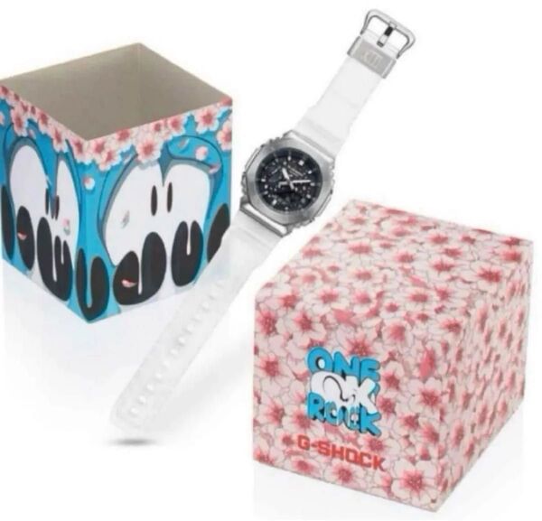 【新品未開封】ONE OK ROCK ワンオクロック結成20周年記念 G-SHOCKコラボモデル GM-2100TTTR-8AJR