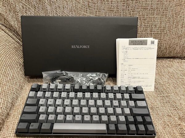 【美品】REALFORCE RC1 ブラック 英語配列 キー荷重 45g ワイヤレス
