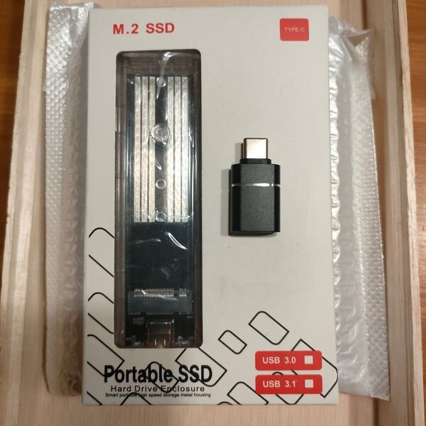 M2 SSDケース(SATA専用)、USBタイプCアダプタ付