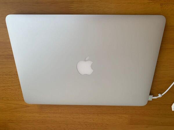 MacBook Pro 13インチ・i5/16GB/SSD 1TB