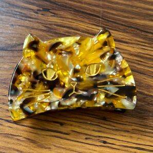 猫 べっ甲風 キャット バレッタ アクセサリー 髪留め