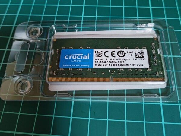 新品Crucial DDR4 3200MHz 16GB 未開封