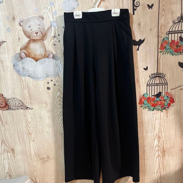 GU ポンチワイドパンツ 黒無地 M