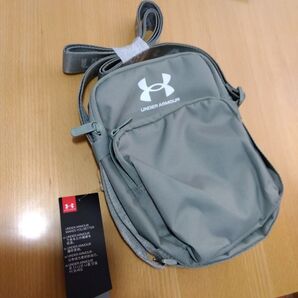 アンダーアーマー ショルダーバック 新品!ユニセックス