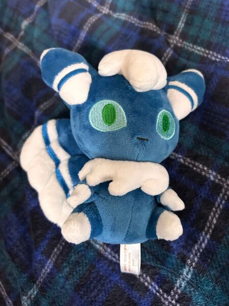 【美品】ポケモンセンター ぬいぐるみ ニャオニクス オスのすがた 2014