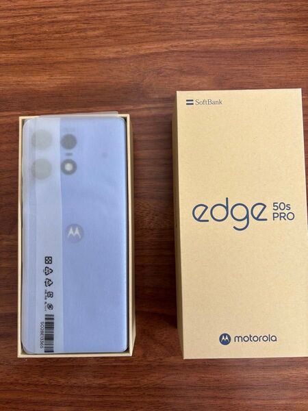 未使用品 motorola edge 50s pro 6.7インチ メモリー8GB ストレージ256GB リュクスラベンダー