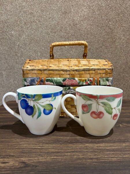 ウンガロ マグカップ 2個セット フルーツ柄