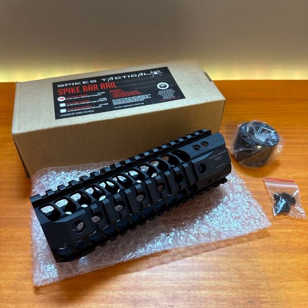 SPIKES TACTICAL SPIKE BAR RAIL ハンドガード 7インチ MadBull製