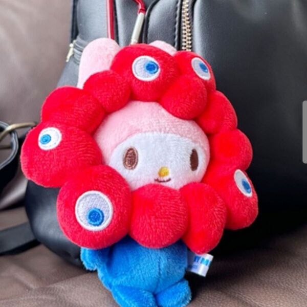 ミャクミャク マイメロ ぬいぐるみマスコットカラビナ付き