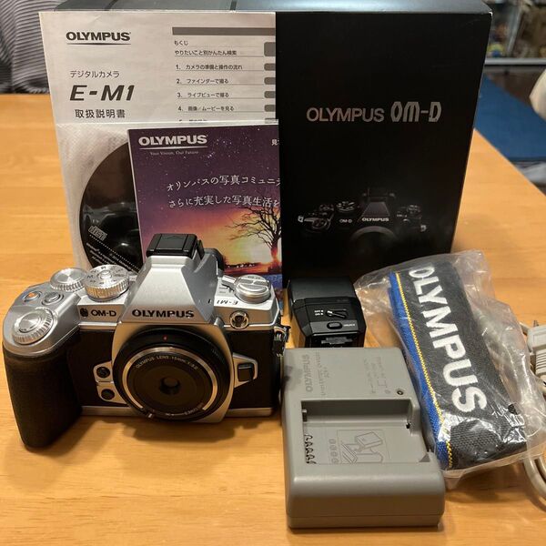 OLYMPUS OM-D E-M1 シルバー BCL-1580 セット