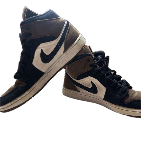 ナイキ Nike AIR JORDAN 1 オリーブ