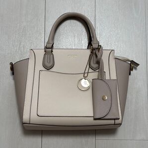ベージュ トートバッグ ショルダー付き