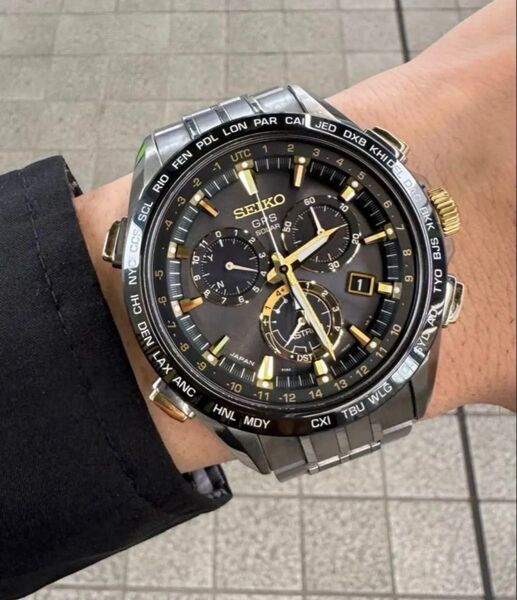 セイコー SEIKO ASTRON アストロン GPS デイト ソーラー電波