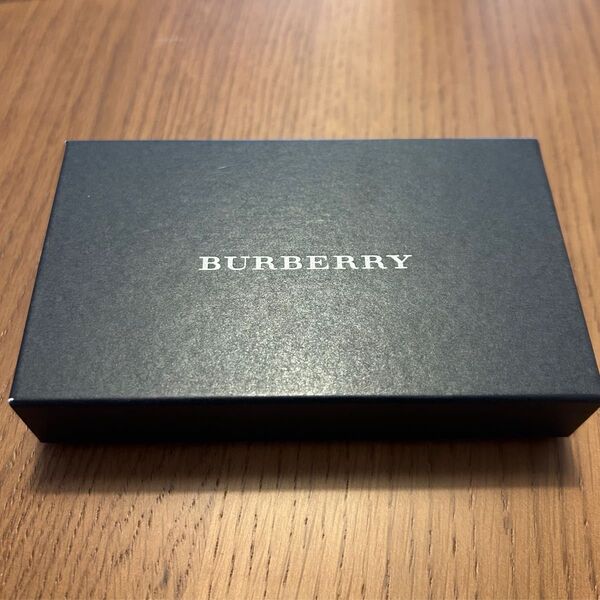 ☆ファッションクーポン¥200offご利用ください☆BURBERRY バーバリー キーケース 空箱 不織布 リボン