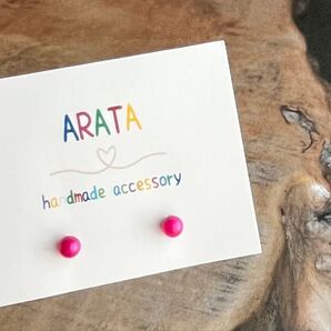 ハンドメイド まち針ピアス ローズレッド