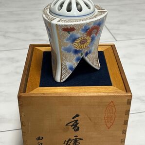 【未使用】有田焼三花地紋 三角香炉 incense burner