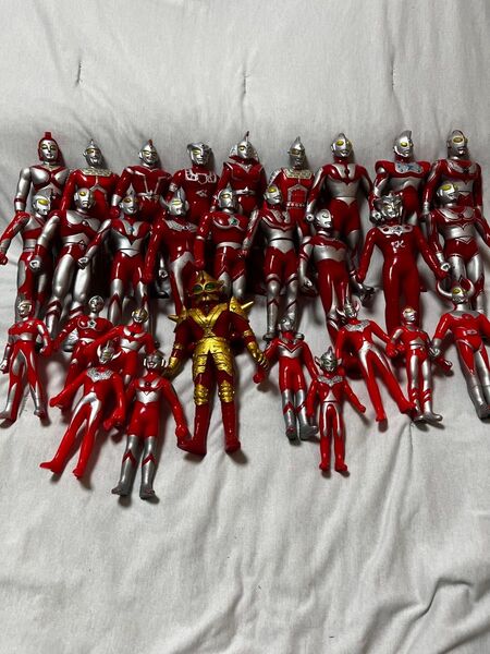 ウルトラマン フィギュア ソフビ バンダイ セット
