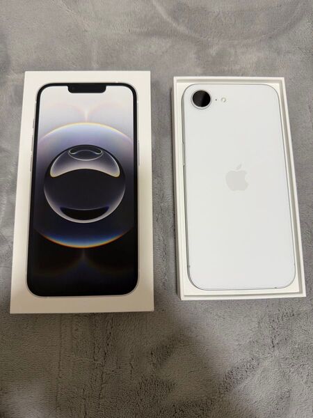 極美品 Apple iPhone 16e 128GB ホワイト