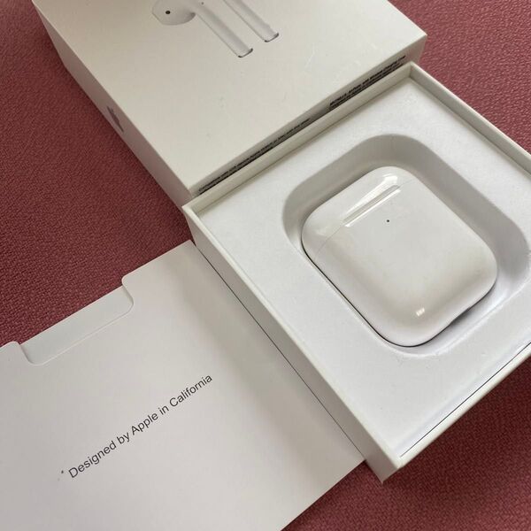 AirPods 第二世代 Apple