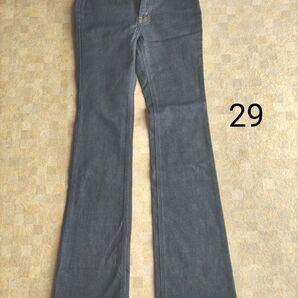 リーバイス レディース 濃紺ブーツカットデニム 29