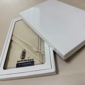 【新品】バーバリー ハンカチ ゴルフ 箱入り