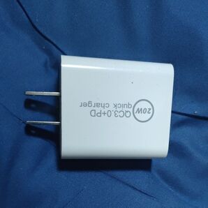 20W 急速充電器 QC3.0+PD対応
